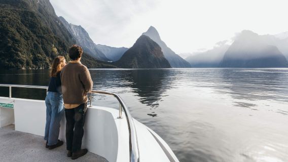Milford Sound Scenic Flight Experience (Depart from Queenstown)