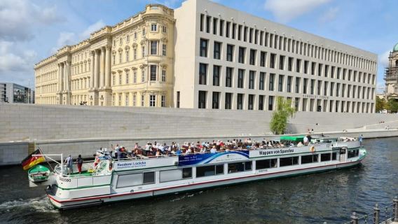 Berlin: 3,5-stündige Sightseeing-Bootsfahrt auf der Spree