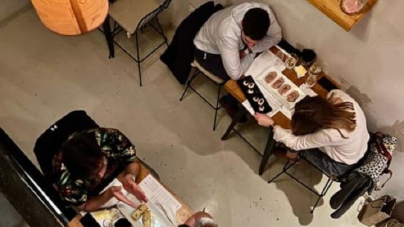 Athen: Weinprobe rund um die Uhr!