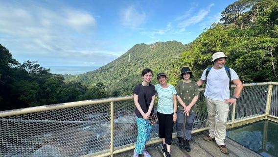 Langkawi: Excursión a las cascadas de los Siete Pozos y la Piscina Azul Sagrada