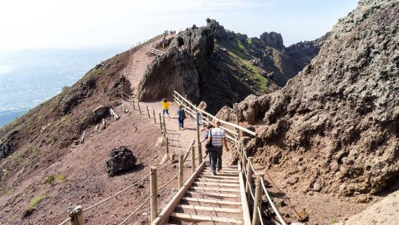 Dari Naples: Perjalanan Sehari ke Gunung Vesuvius