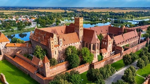 Malbork Castle Tour from Gdansk