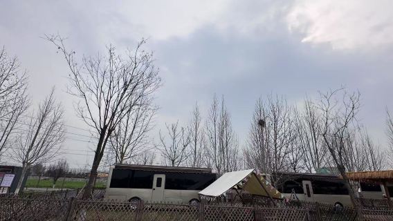 滎陽憶江南度假區·不過夜露營【小房車+天幕帳篷+6人燒烤套餐+1套濕地樂園套票】