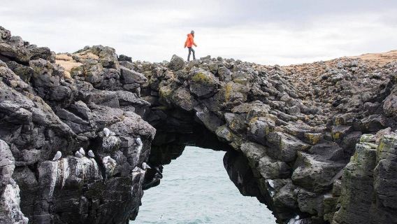 冰島雷克雅未克出發：斯奈山半島一日環遊【包車遊】