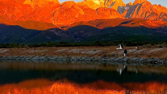 Jade Dragon (Yulong) Snow Mountain Golden Sunrise + Sightseeing Train for Foreign Tourists
