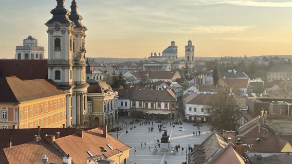 「布達佩斯出發｜多瑙河峽谷+埃格爾葡萄酒小鎮包車一日遊」