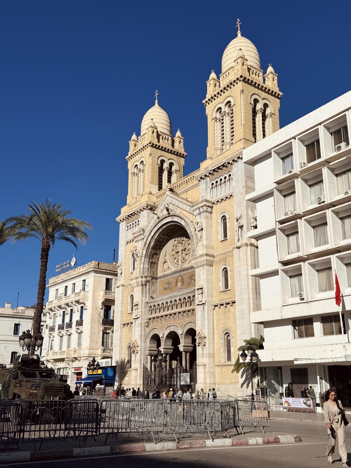 突尼斯首都【專屬包車一日遊】突尼斯舊城區+地中海海岸線