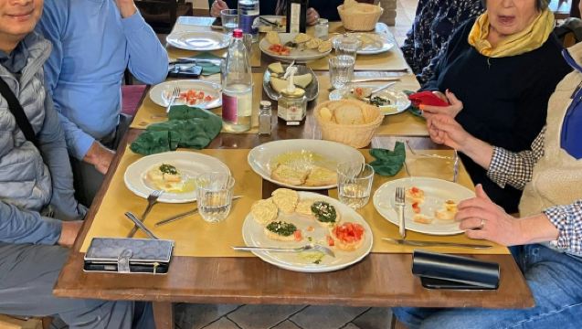 Tuscany: Lawatan Berpandu + Makan Tengahari & Minuman