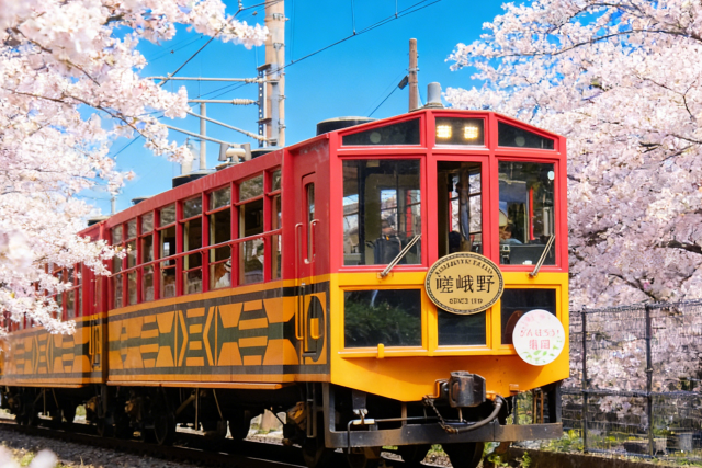 京都奈良一日遊|嵐山嵯峨野小火車+奈良公園+伏見稻荷千本鳥居