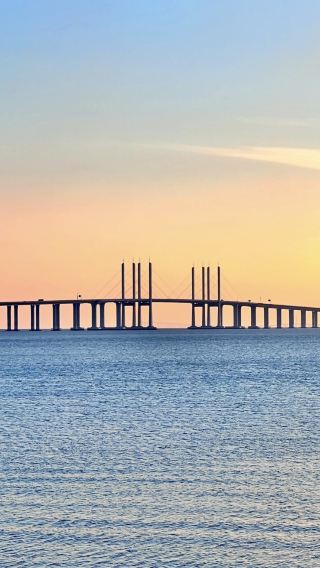 Private chartered tour to Golden Beach + Jiaozhou Bay Bridge + Underwater Tunnel + Yumingzui Village | 1-day tour