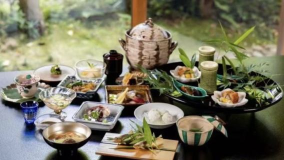 Shimogamo Saryo em Quioto, Japão | Culinária Kaiseki de Uma Estrela Michelin + Sala Tradicional Japonesa com Jardim para Desfrutar do Autêntico Banquete de Quioto