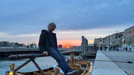 Venice: 1.5h Sunset Lagoon Cruise on Traditional Wooden Boat
