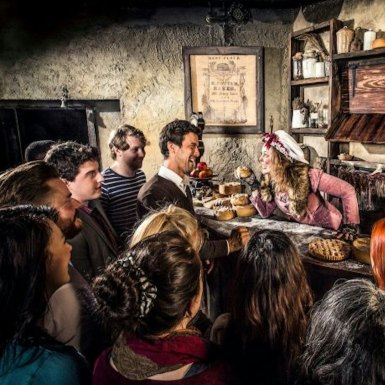 愛丁堡：哈利波特景點之旅 + 愛丁堡地牢門票