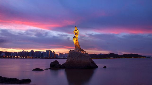 珠海漁女+景山公園+唐家灣+情侶路+白沙灘一日遊可中英文服務