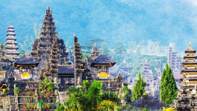 Bali: Besakih Great Temple Tour with Waterfal & Rice Terrace