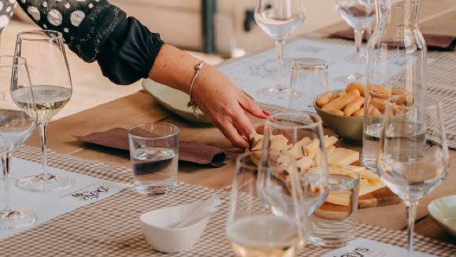 Verona: Prosecco Wine Tour from Venice