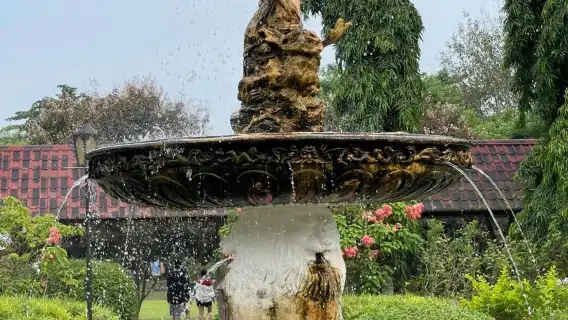 Buffalo City in Manila, Philippines [Pink Church + Music Bull Cart + Waterfall Restaurant + Bamboo Rafting]