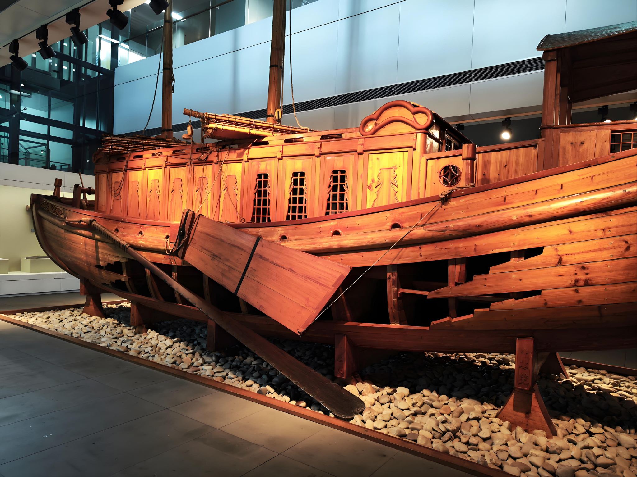 Lawatan sehari ke Muzium Shanghai + Muzium Maritim Shanghai + Dishui Lake