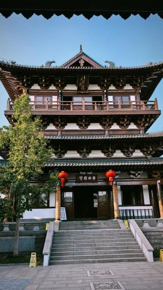 Zhenjiang Jiaoshan Mountain Scenic Area + Xijindu Historical and Cultural District + Beigushan Hill Scenic Spot Private Charter Day Tour - Chinese and English Services Available