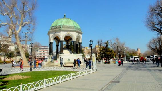 Istanbul: Full-Day Old City Tour with Lunch