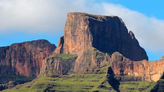 Excursion d'une journée complète dans les montagnes du Drakensberg au départ de Durban et randonnée