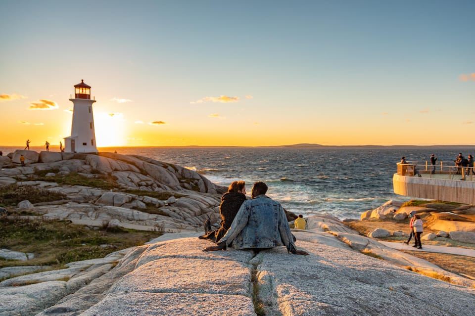 Excursión para grupos pequeños a Peggy's Cove desde Halifax