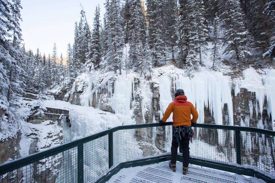Banff: Premium Johnston Canyon Frozen Falls Guided Adventure