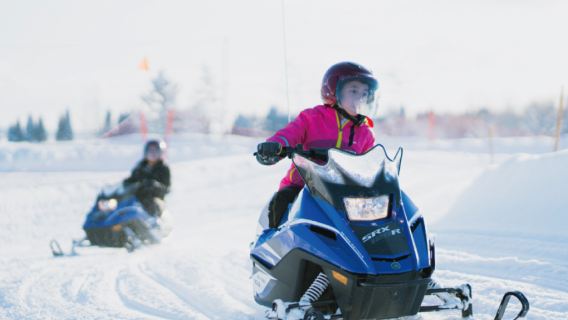 Halb-Tagesausflug in den Bibai Snow Land Park in Hokkaido mit Reiseleiter in Chinesisch und Englisch