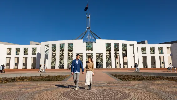 Excursión de un día por el barrio de embajadas de la capital Canberra | Guía en chino e inglés | Entrada a la Casa de la Moneda | Almuerzo buffet | Sin propina