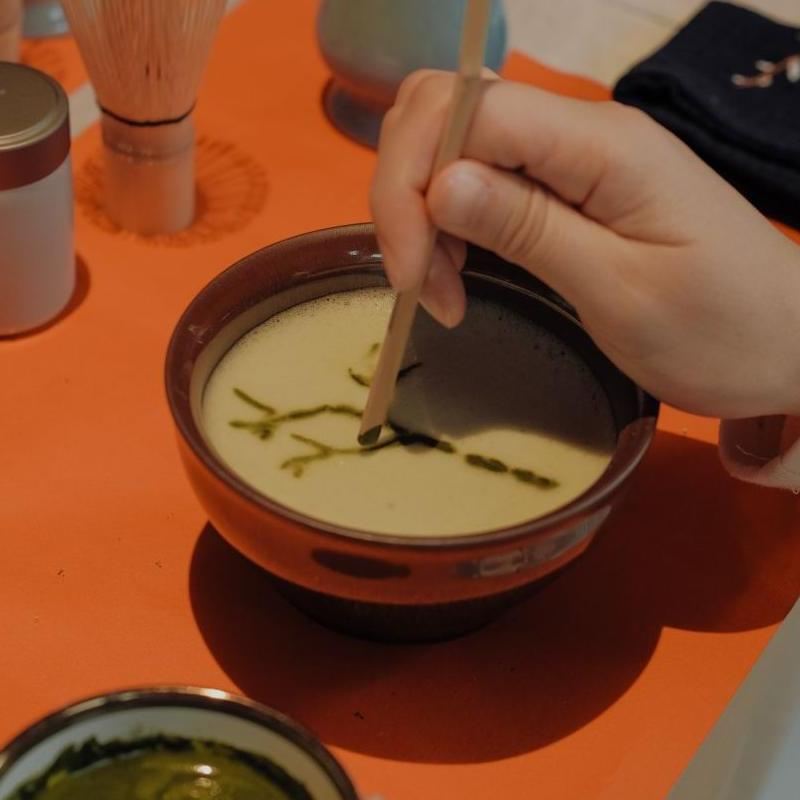 Hangzhou West Lake Longjing Village Tea Farmer Experience Half-Day Tour [Optional Private Transfer + Song Dynasty Tea Whisking + Tea Roasting & Tasting]