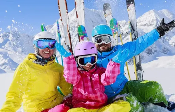 【春節可訂】宜昌出發五峯國際滑雪一日遊+含接送+滑雪3件套