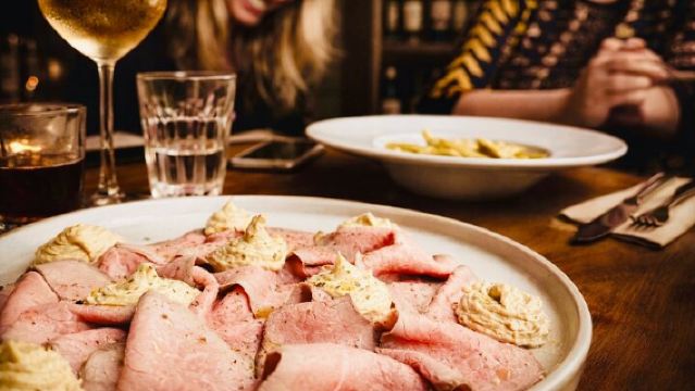 Een luxe streetfood-ervaring: de smaken van Turijn|Semi-privé