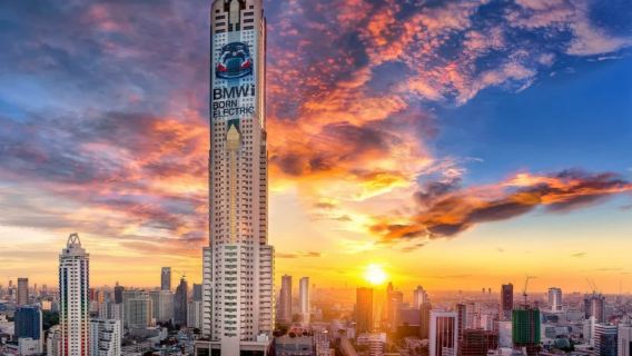 Bangkok Baiyoke Sky Hotel 79th floor Stella Palace + 84th & 77th floor observation decks | Chinese seafood buffet diner with complimentary drink at 83rd floor rooftop bar + Bangkok panoramic views