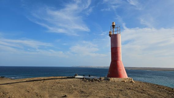 Tour privato e flessibile di un giorno all'Isola di Sal, Capo Verde: Baia degli Squali, Lago Salato, Grotta Blu e giro dell'isola con autista dedicato