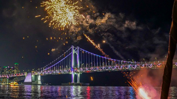 Perjalanan Kapal Pesiar Busan Haeundae & Sungai Suyeong River cruise