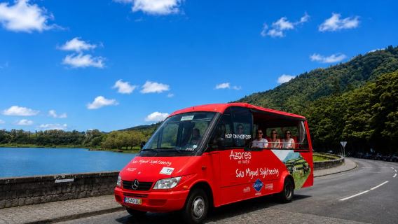 São Miguel Hop-On Hop-Off Sightseeing Bus
