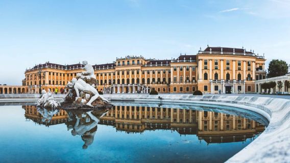 Vienna: Small Group Schönbrunn Palace & Garden Tour