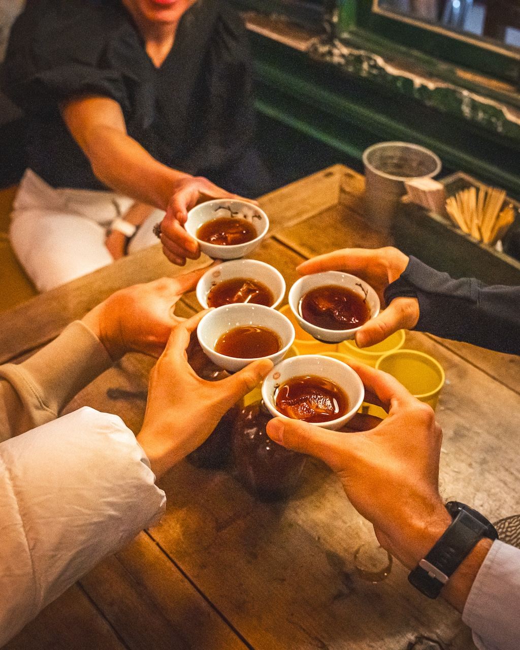 Eatwith-Chengdu-Chengdu Evening Food Tour by Tuktuk