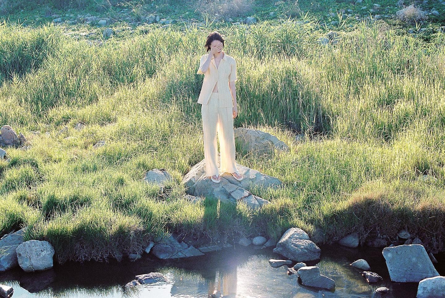 ถ่ายรูปท่องเที่ยวจี่หนิง[ถ่ายภาพแต่งงานและภาพยนตร์สั้น/ถ่ายภาพงานแต่ง/แต่งหน้าและชุด/เหมารถ ไกด์นำเที่ยวและล่าม]