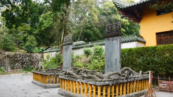 韶關南華寺半日遊【純玩-南華寺+六祖真身+桌錫泉】