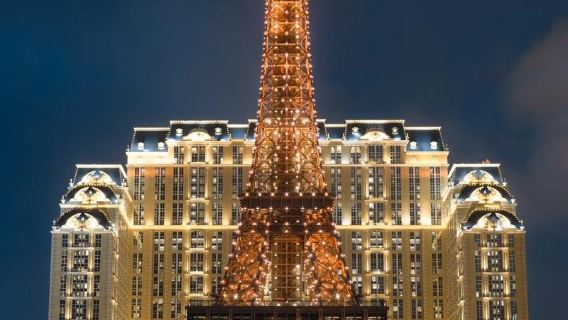 澳門大三巴+巴黎鐵塔+威尼斯人+午餐魚翅撈飯【漫遊純玩1日】