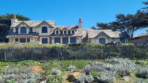 美國17裡灣風景線+卡梅爾小鎮+卡梅爾海灘+情人點公園一日遊