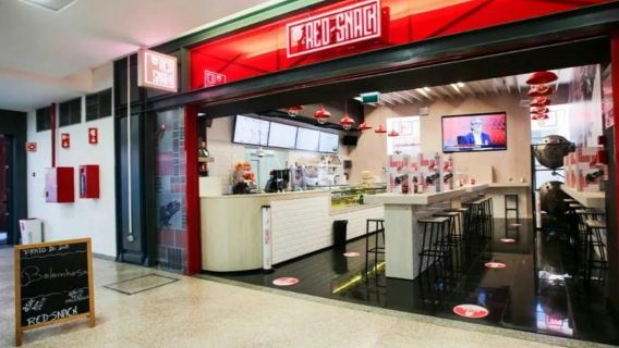 Estádio da Luz & Benfica Museum: Entry Ticket + Wine Tasting + Scarf Offer