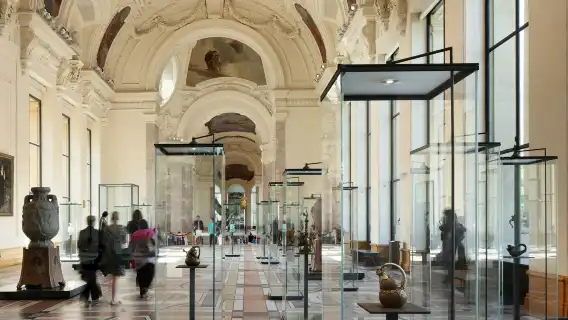 Petit Palais: Jewelry Designs Exhibition