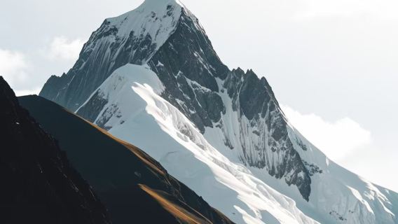 Bars Snow Mountain day tour with door-to-door pickup