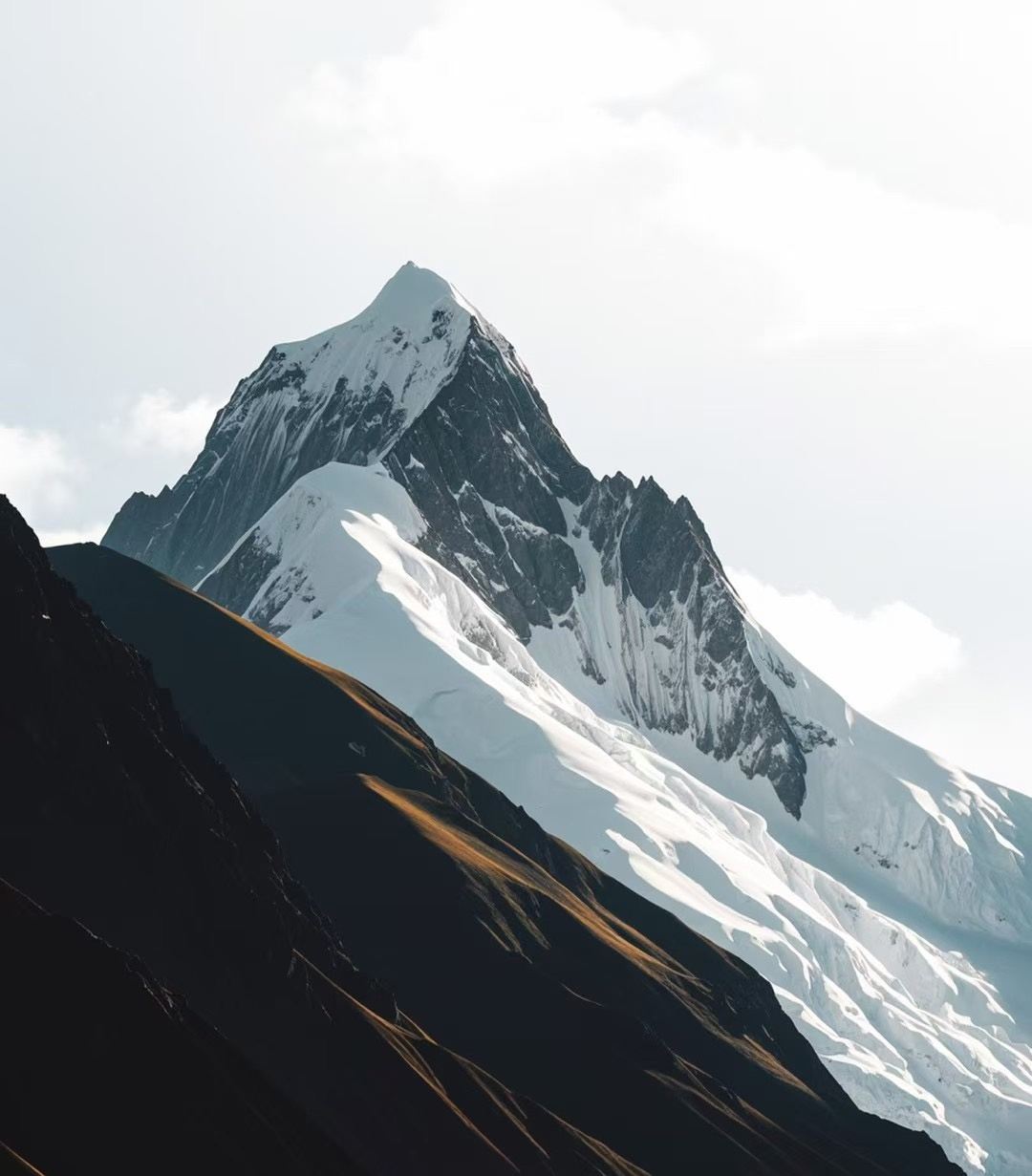 Bars Snow Mountain day tour with door-to-door pickup