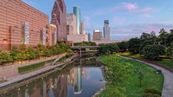 Houston: Downtown Walking History Tour