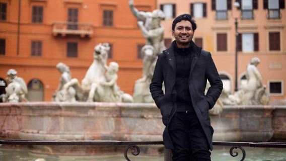 Rome: Private Photoshoot with Professional Photographer