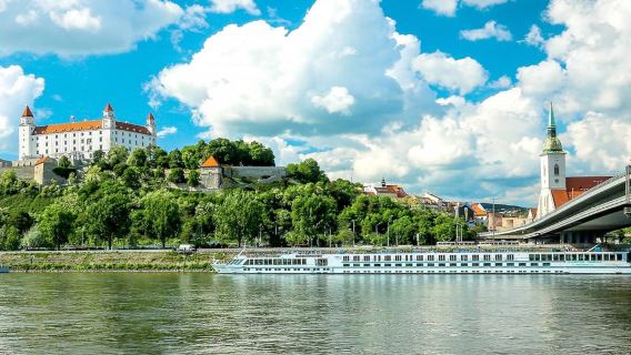 Bratislava: Slovakia Castles, Wine, Legends & Mountains Tour
