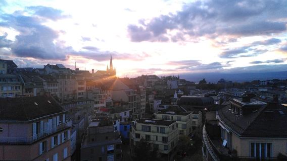 Lausanne: Cultural and Historical Guided Walking Tour